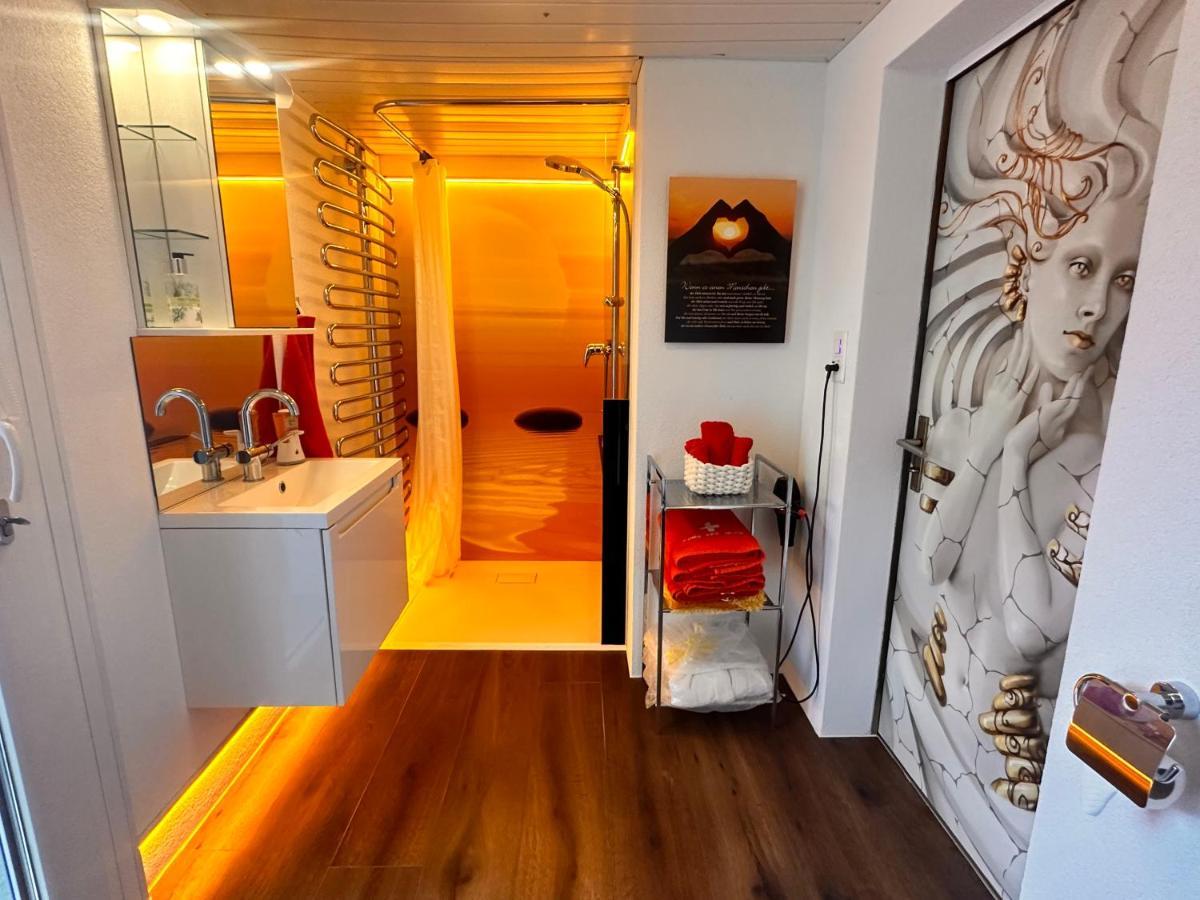 Bijouswiss " Yellow House" Oberterzen Kültér fotó