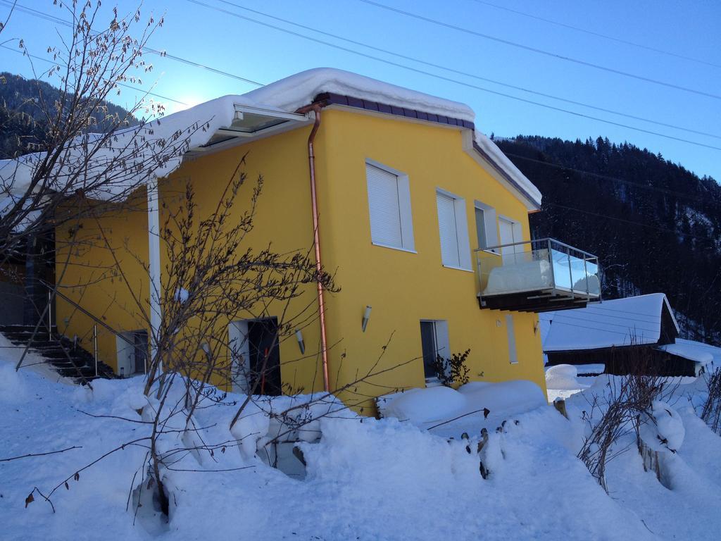 Bijouswiss " Yellow House" Oberterzen Kültér fotó